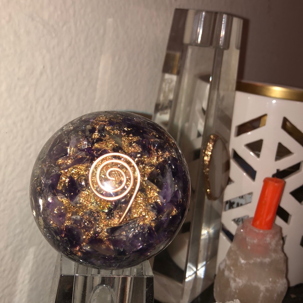 AMETHYST CRYSTAL BALL